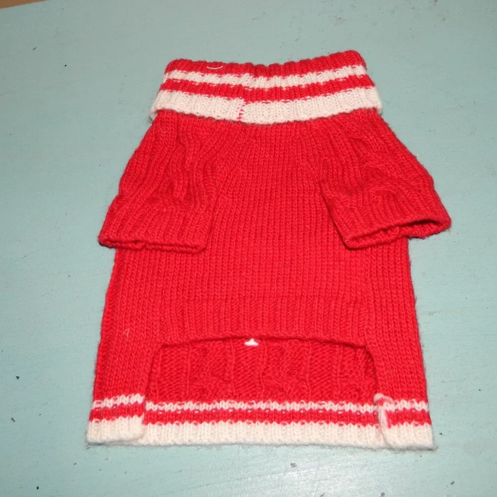 Mark & Graham Cable Knit Dog Sweater 